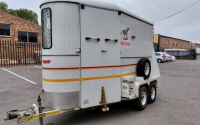 2016 Venter Royal Horse-Box (Spotless) Pre-owned Trailer for sale